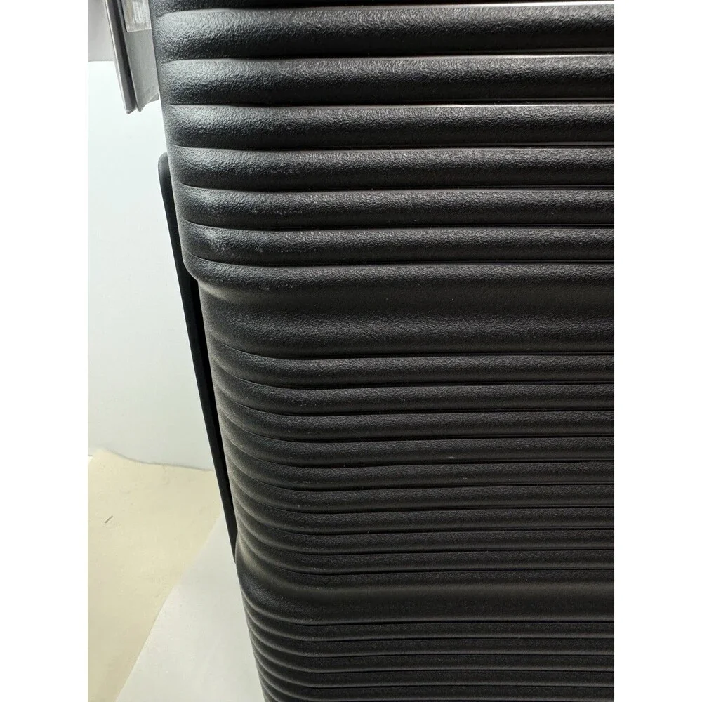 Samsonite Paralux Global Carry On Spinner Suitcase Luggage